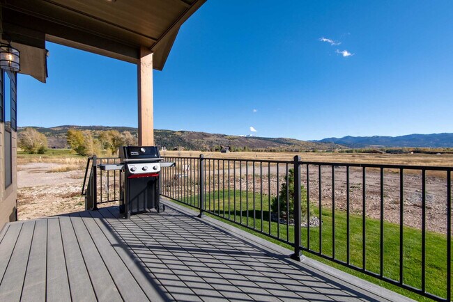 Building Photo - 253 Bald Eagle Dr