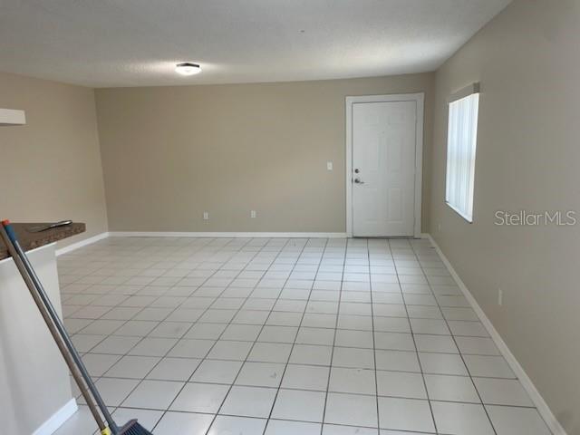 Building Photo - 9134 Tudor Dr