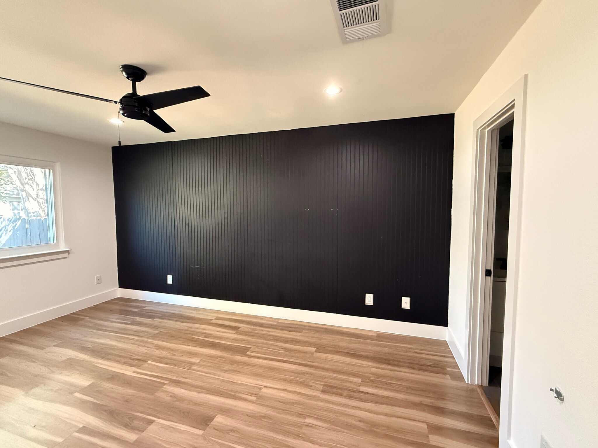 Building Photo - 12340 Little Emily Way