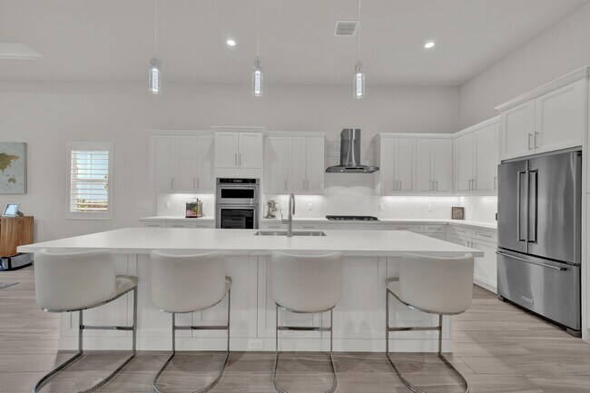 Building Photo - 138 Palma St