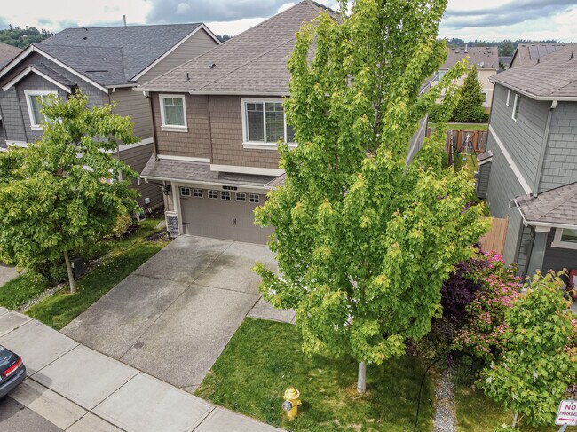 Building Photo - 1124 27th St NW