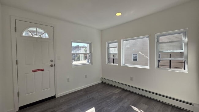 Building Photo - 2707 Bergenline Ave