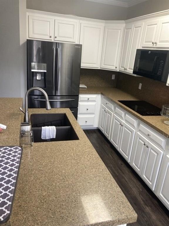 Building Photo - 2505 Oak Quarters