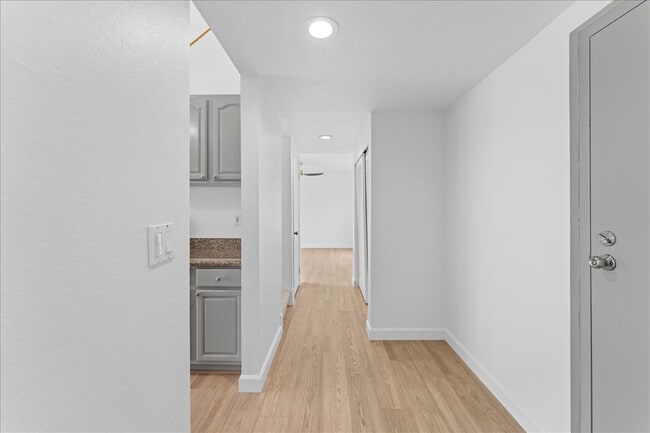 Building Photo - 1 Appian Way