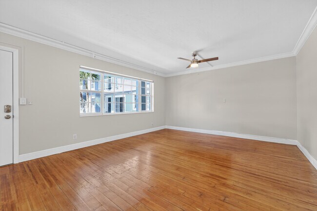 Building Photo - 801 Andrews Ave