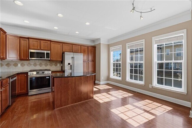 Building Photo - 2117 Wylmoor Way