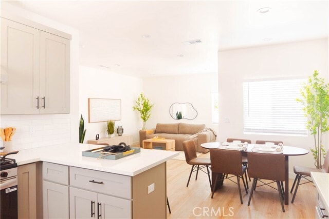 Building Photo - 11085 Iris Dr