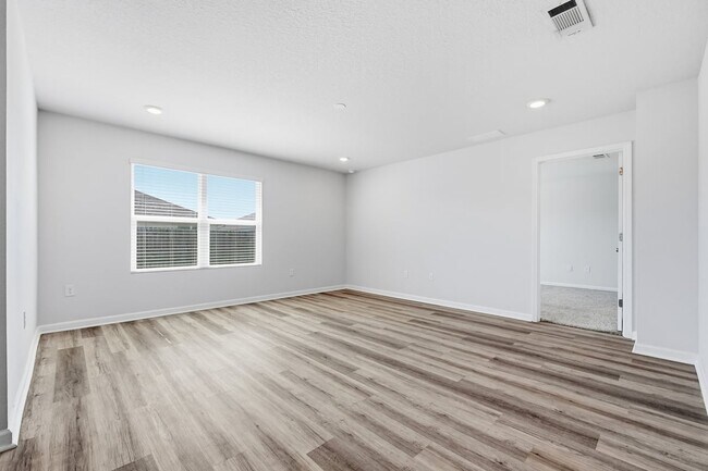 Building Photo - 941 Sandbar Loop