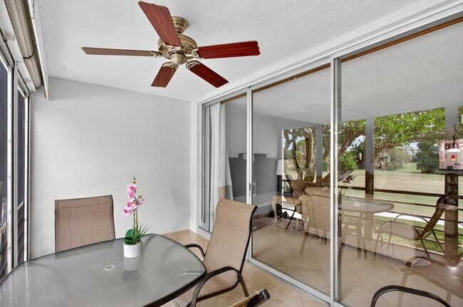 Building Photo - 2671 S Course Dr