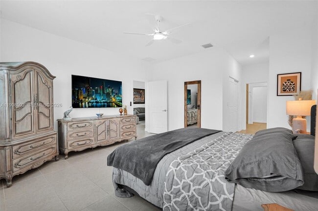 Building Photo - 1368 Haywagon Tr.