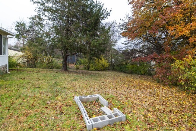 Building Photo - 4520 Nicholas Rd NW