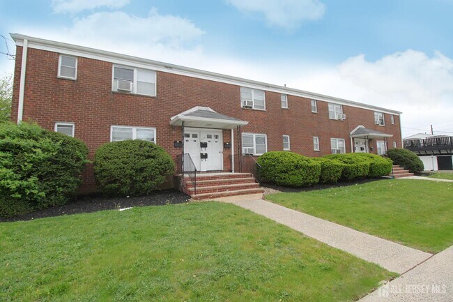 Primary Photo - 250 Penn Ave