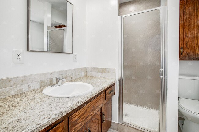 Building Photo - 8435 E 56th Terrace