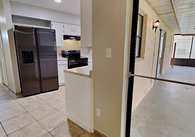 Building Photo - 266 Magellan Dr