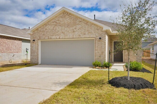 Building Photo - 24730 Winema Wds Ln