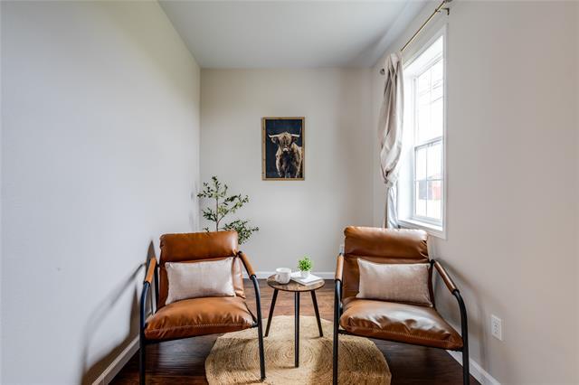 Building Photo - 441 Compton Ln