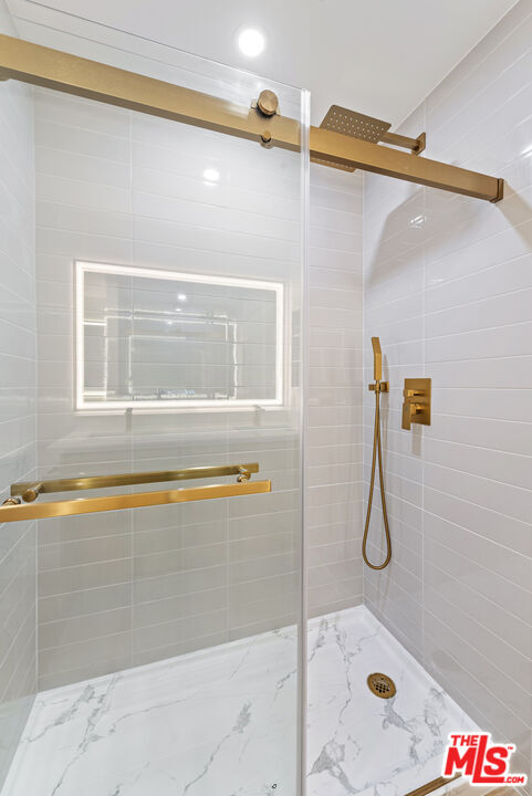 Building Photo - 5500 Torrance Blvd