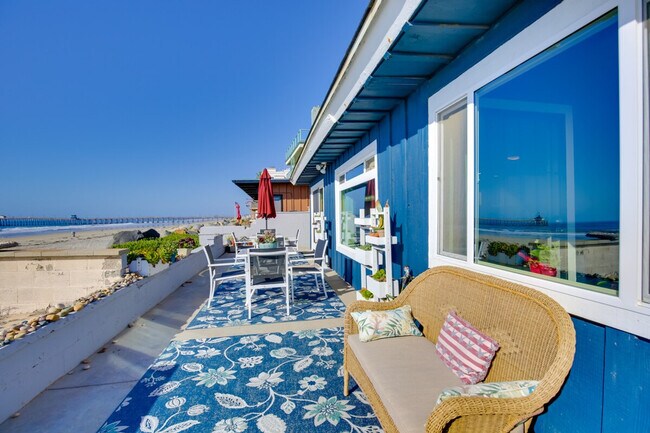 Building Photo - 1146 Seacoast Dr