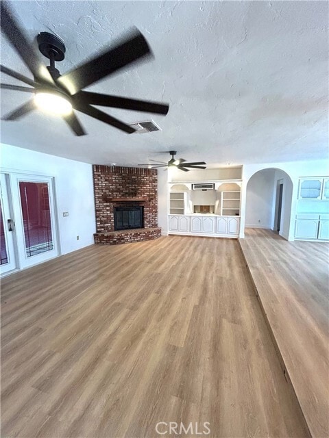 Building Photo - 70130 Cottonwood Dr