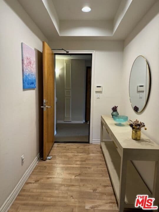 Building Photo - 320 S Willaman Dr