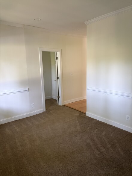 Building Photo - 8717 Little River Tpke
