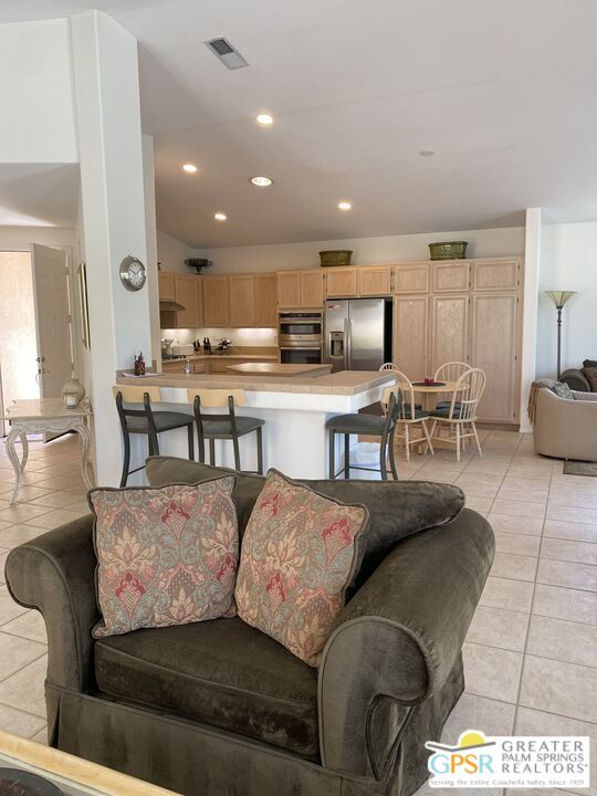 Building Photo - 29727 W Laguna Dr