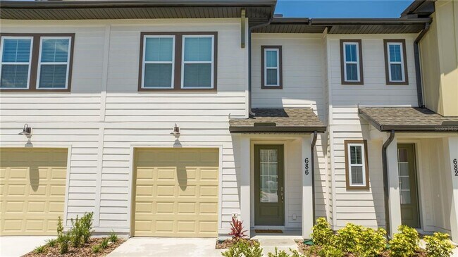 Building Photo - 686 Longboat Dr