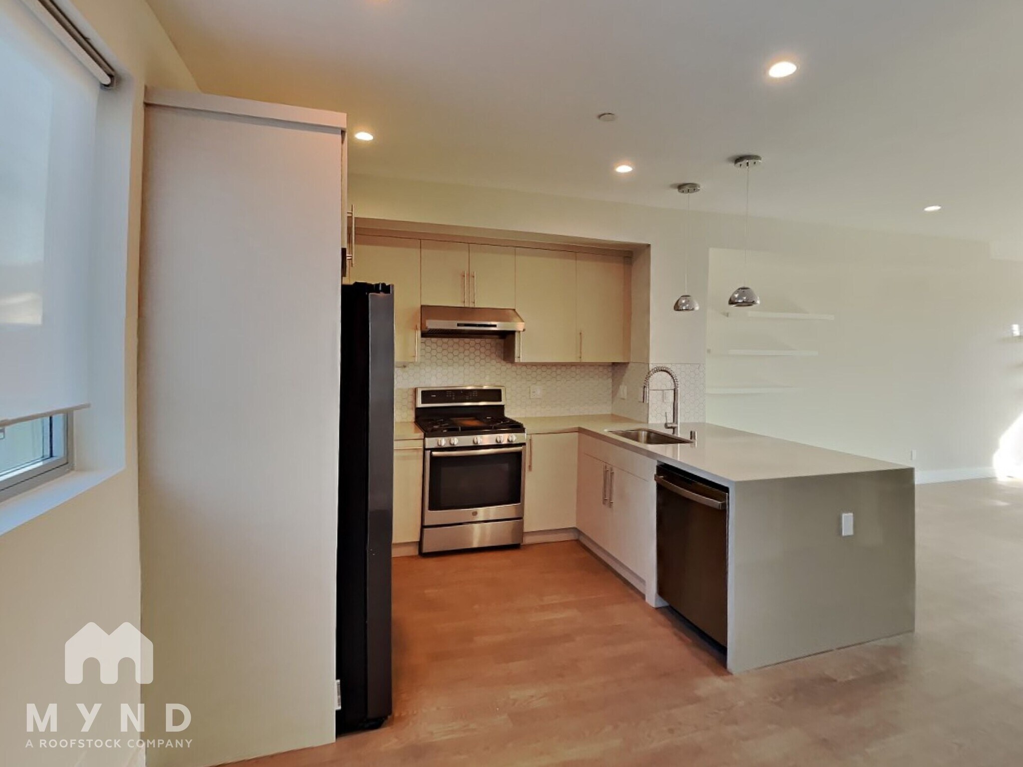 Building Photo - 3103 35th Ave