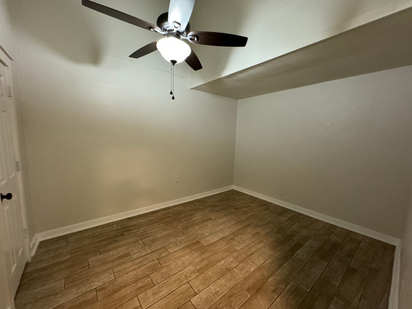 Building Photo - 2316 Andover Dr