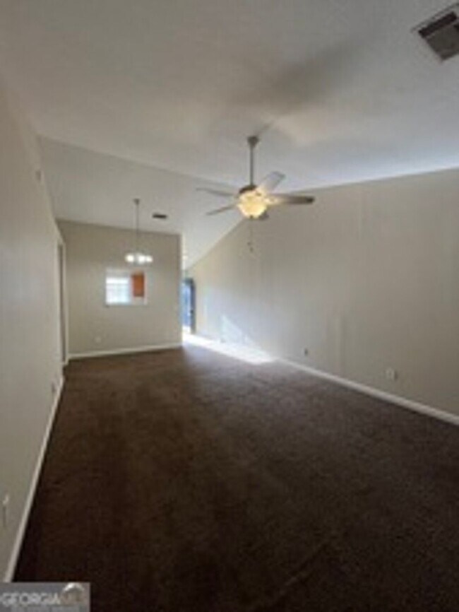 Building Photo - 408/410 Lawnwood Ct