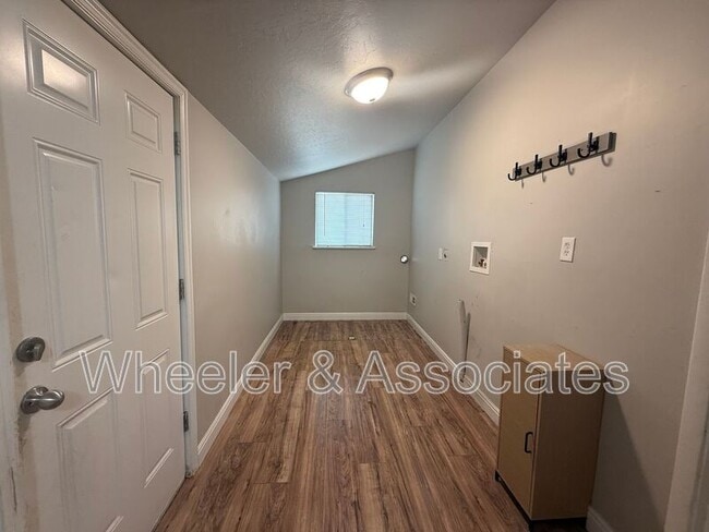 Building Photo - 2429 B Ave