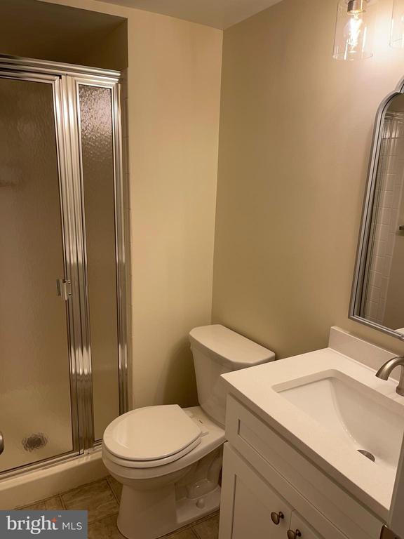 Building Photo - 2029 Howard Chapel Turn