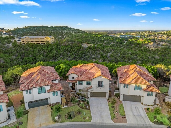 Building Photo - 211 Honey Creek Ct