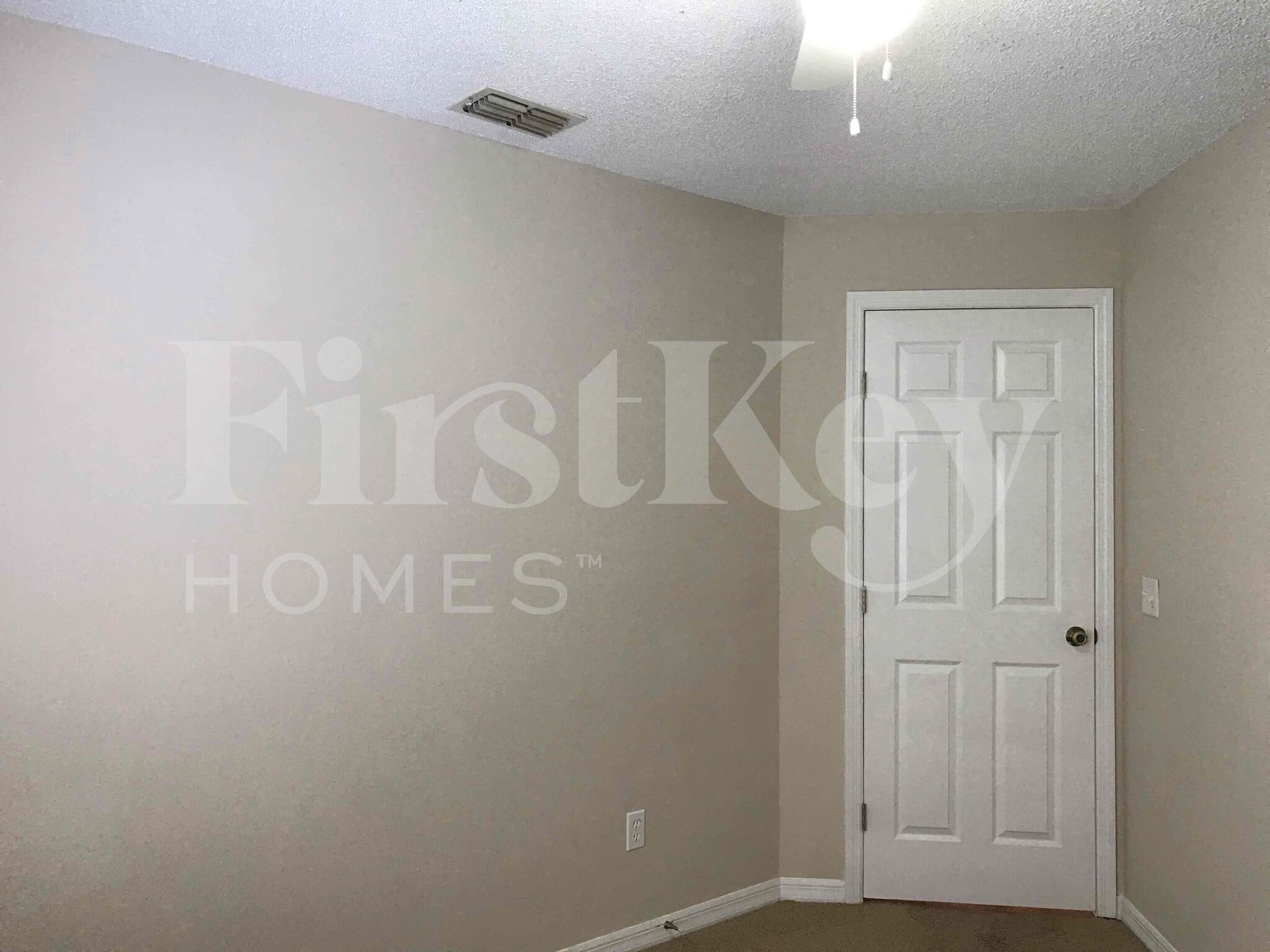 Building Photo - 601 Celito Dr