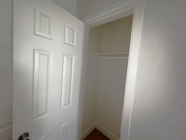 Building Photo - 327 Normandie Ave