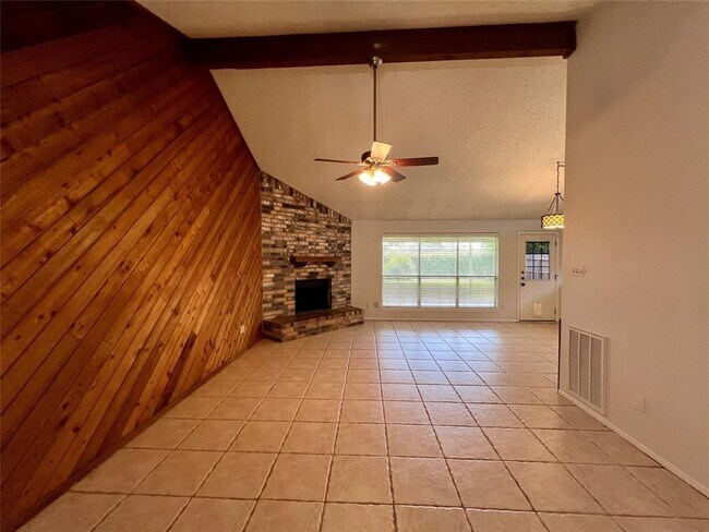 Building Photo - 1423 Grand Jct Dr