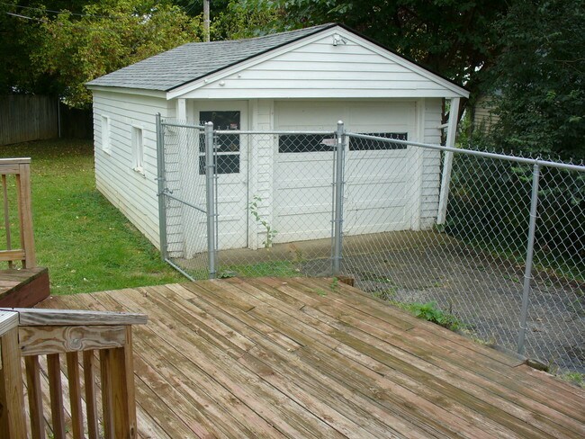 Building Photo - 219 Flamingo Dr