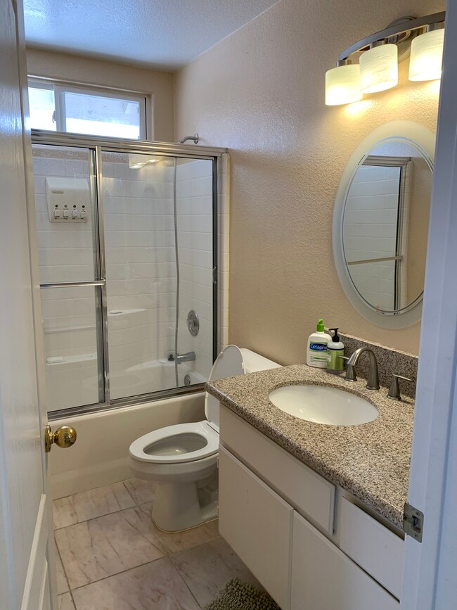 Bathroom2 - 18950 Caminito Cantilena