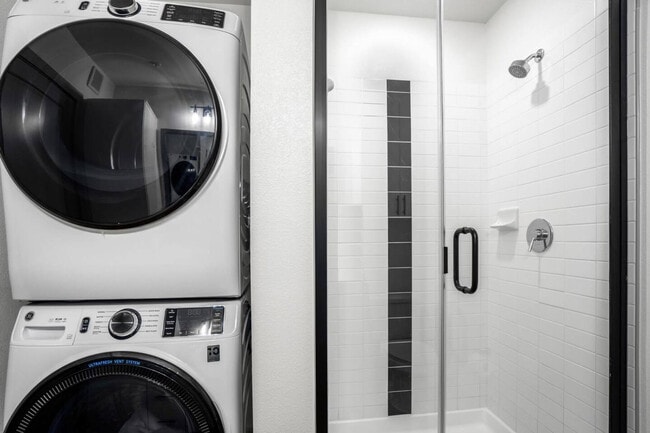 Building Photo - 1111 Shepherd Dr