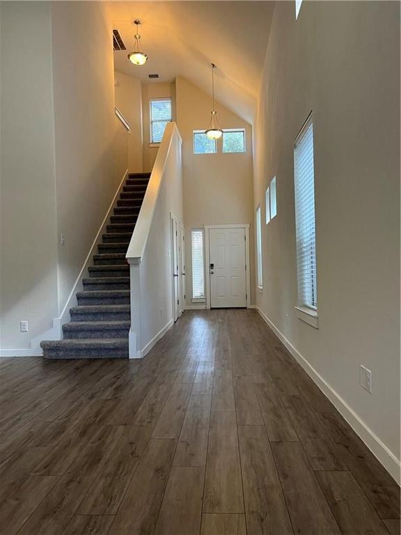 Building Photo - 2001 Faro Dr