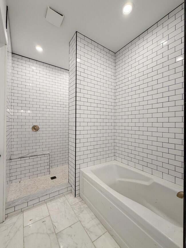 Building Photo - 4161 Cocos Wy