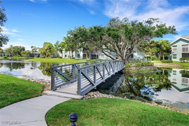 Building Photo - 125 Wading Bird Cir