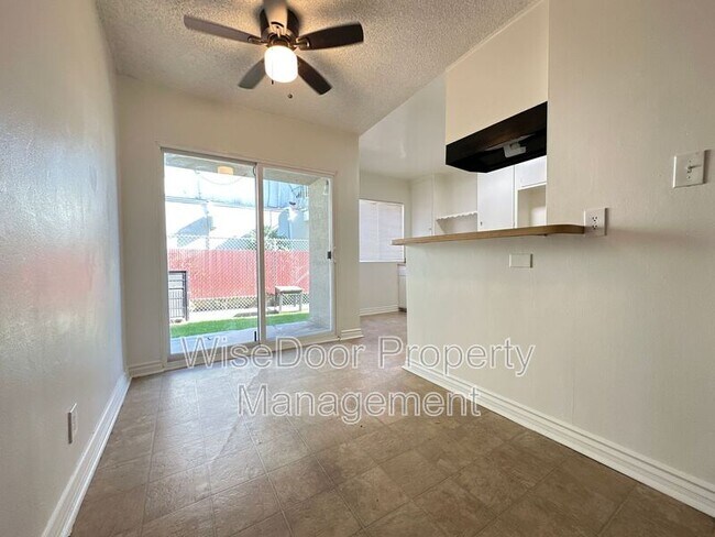 Building Photo - 14631 Christine Dr