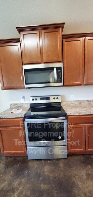 Building Photo - 7205 Mistletoe Trail