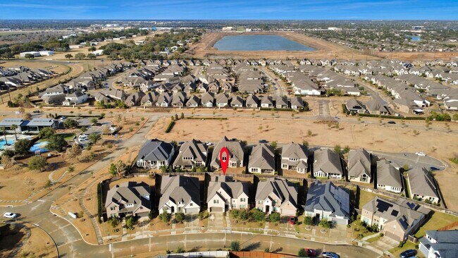 Building Photo - 26514 Star Blossom Ln