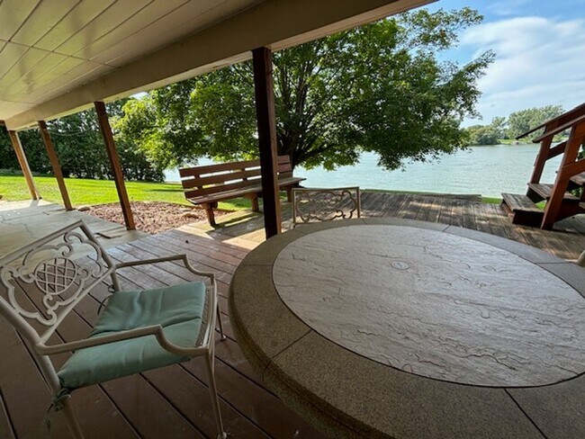 Building Photo - Furnished, Lakefront Living on Duncan Lake, Caledonia