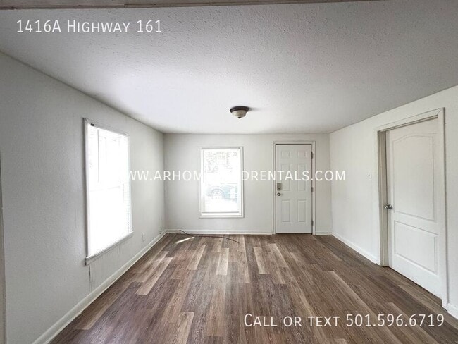Building Photo - 1416 AR-161