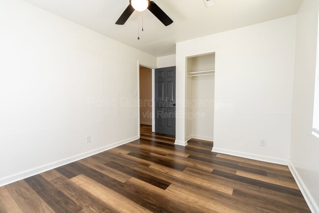 Building Photo - 1318 N Piatt Ave