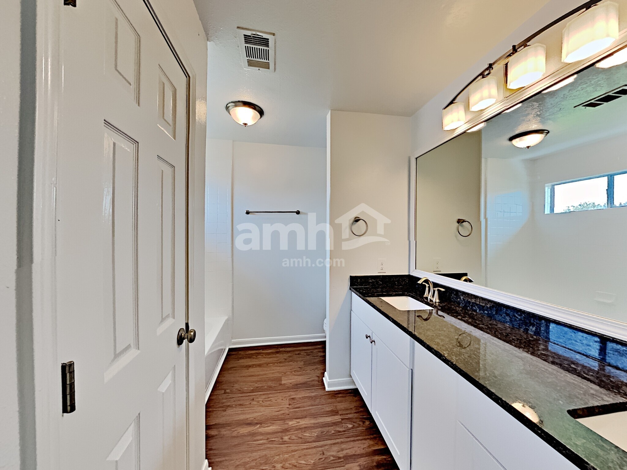 Building Photo - 6550 Garden Trail Ct