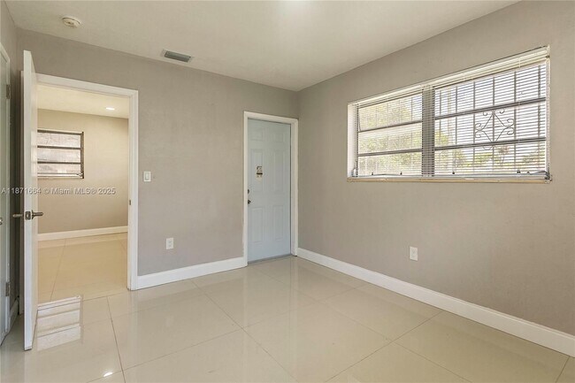 Building Photo - 270 NW 81st St.